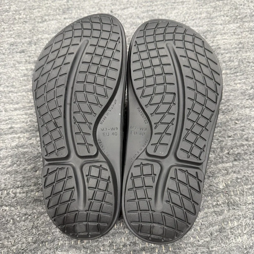 OOFOS  7OOAHH Sport Flex Lightweight Recovery Slide Men 7 Women 9 Sandal Slip On